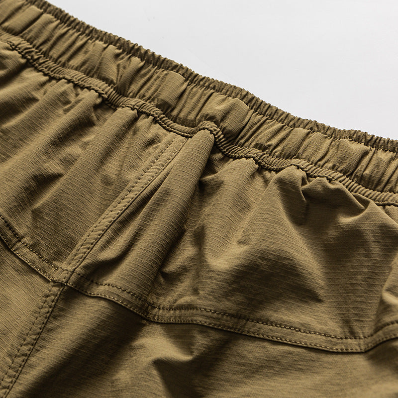 Large Pockets Loose-fitting Casual Shorts