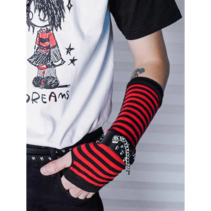 Dark Striped Sleeves Gloves